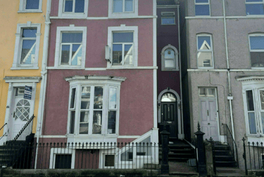 3 bed flat, Bryn Road, Brynmill, Swansea, SA20AR - Image 1