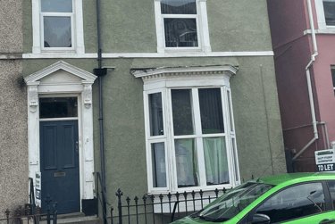 2 bed flat, Bryn Road, Brynmill, Swansea, SA20AP - Image 1