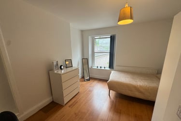 3 bed flat, Bryn Road, Brynmill, Swansea, SA20AT - Image 2