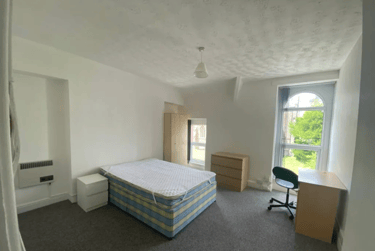 2 bed flat, Bryn Road, Brynmill, Swansea, SA20AP - Image 5