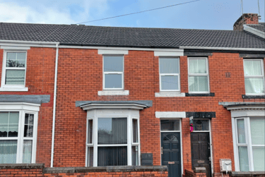 1 bed house, Gwydr Crescent, Uplands, Swansea, SA20AD - Image 1