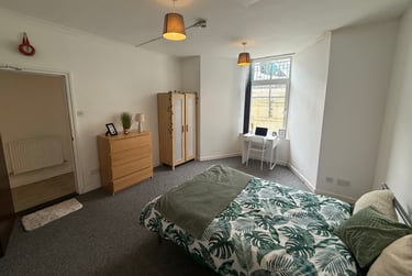 2 bed flat, Bryn Road, Brynmill, Swansea, SA20AR - Image 3