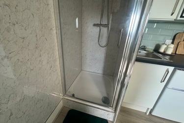 1 bed studio, St Helens Road, Mount Pleasant, Swansea, SA14DQ - Image 7