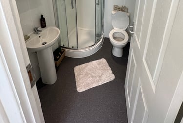 3 bed flat, Bryn Road, Brynmill, Swansea, SA20AR - Image 4