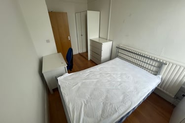 2 bed flat, Bryn Road, Brynmill, Swansea, SA20AT - Image 3