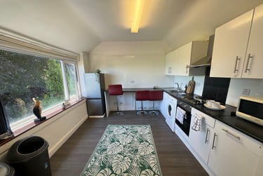 3 bed flat, Bryn Road, Brynmill, Swansea, SA20AP - Image 3