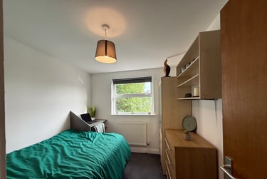 2 bed flat, Eversley Road, Sketty, Swansea, SA29DE - Image 3