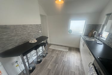 3 bed flat, Malvern Terrace, Brynmill, Swansea, SA20BE - Image 13