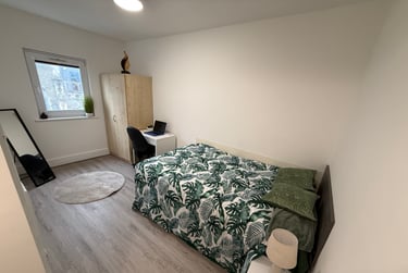 2 bed flat, St Helens Road, Mount Pleasant, Swansea, SA14DQ - Image 11