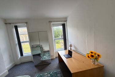 2 bed flat, Bryn Road, Brynmill, Swansea, SA20AP - Image 13