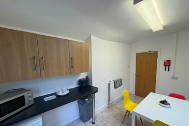 2 bed flat, Bryn Road, Brynmill, Swansea, SA20AT - Image 4