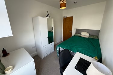 2 bed flat, Eversley Road, Sketty, Swansea, SA29DE - Image 14