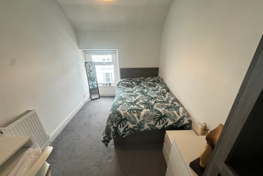 2 bed flat, Bryn Road, Brynmill, Swansea, SA20AR - Image 14