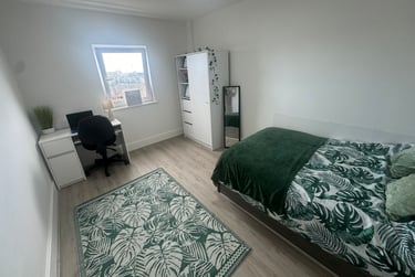 2 bed flat, St Helens Road, Mount Pleasant, Swansea, SA14DQ - Image 10
