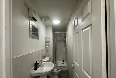 2 bed flat, Bryn Road, Brynmill, Swansea, SA20AR - Image 4
