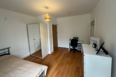 3 bed flat, Bryn Road, Brynmill, Swansea, SA20AT - Image 4