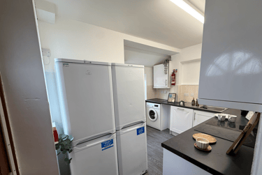 1 bed house, Gwydr Crescent, Uplands, Swansea, SA20AD - Image 3