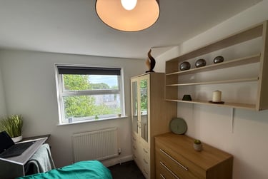 2 bed flat, Eversley Road, Sketty, Swansea, SA29DE - Image 4