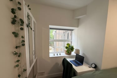 2 bed flat, Eversley Road, Sketty, Swansea, SA29DE - Image 8