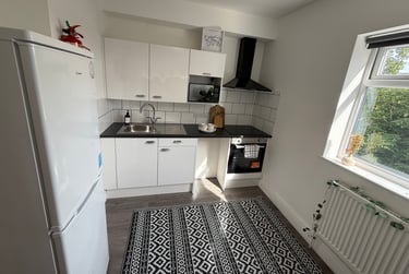 2 bed flat, Eversley Road, Sketty, Swansea, SA29DE - Image 5