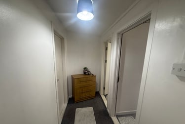 2 bed flat, Bryn Road, Brynmill, Swansea, SA20AP - Image 5