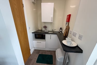 1 bed studio, Finsbury Terrace, Brynmill, Swansea, SA20AH - Image 6
