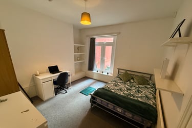 3 bed flat, Bryn Road, Brynmill, Swansea, SA20AR - Image 13