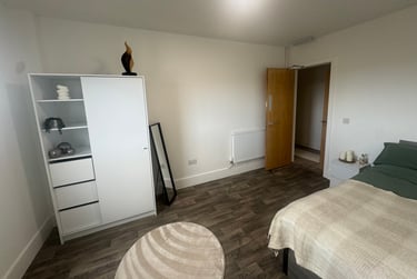 2 bed flat, St Helens Road, Mount Pleasant, Swansea, SA14DQ - Image 12