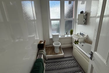 2 bed flat, Bryn Road, Brynmill, Swansea, SA20AP - Image 6