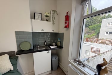 1 bed flat, Bryn Road, Brynmill, Swansea, SA20AP - Image 6