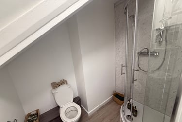 1 bed studio, Bryn Road, Brynmill, Swansea, SA20AR - Image 6