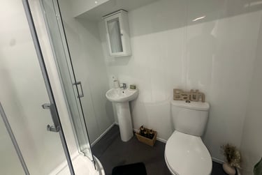 2 bed flat, Bryn Road, Brynmill, Swansea, SA20AR - Image 8