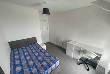 2 bed flat, Bryn Road, Brynmill, Swansea, SA20AR - Image 9
