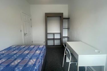 2 bed flat, St Albans Road, Brynmill, Swansea, SA20BP - Image 9