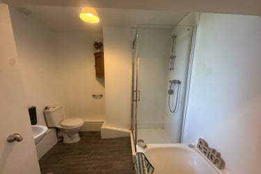 3 bed flat, Bryn Road, Brynmill, Swansea, SA20AR - Image 5