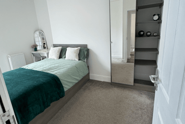 3 bed flat, Bryn Road, Brynmill, Swansea, SA20AR - Image 14