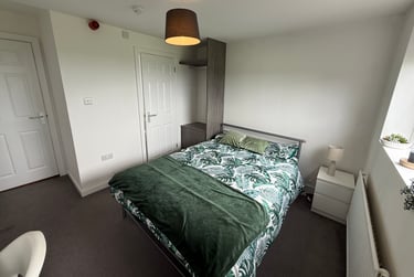 1 bed flat, Bryn Road, Brynmill, Swansea, SA20AR - Image 10