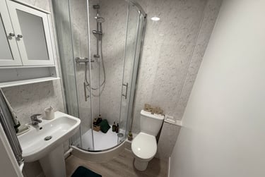 2 bed flat, St Helens Road, Mount Pleasant, Swansea, SA14DQ - Image 6