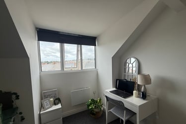 1 bed flat, St Albans Road, Brynmill, Swansea, SA20BP - Image 10