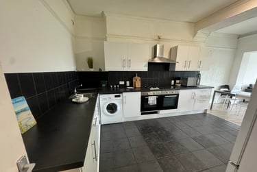 7 bed house, Bryn Road, Brynmill, Swansea, SA20AR - Image 11