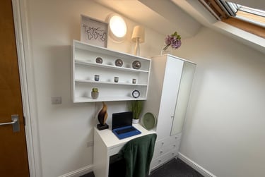 1 bed flat, Eversley Road, Sketty, Swansea, SA29DE - Image 11