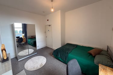 2 bed flat, Bryn Road, Brynmill, Swansea, SA20AP - Image 11
