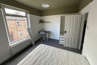 2 bed house, Granville Terrace, Layerthorpe, York, YO103DY - Image 2