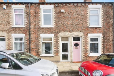 2 bed house, Upper Newborough Street, Clifton, York, YO307AR - Image 1