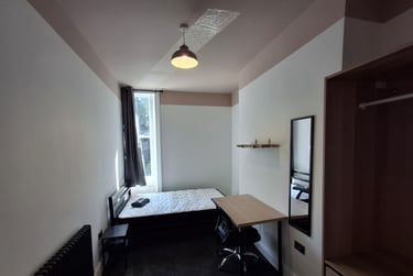 12 bed house, Hull Road, Layerthorpe, York, YO103JX - Image 6