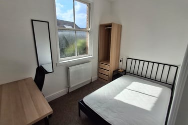 2 bed flat, Heslington Road, Fishergate, York, YO105AU - Image 4