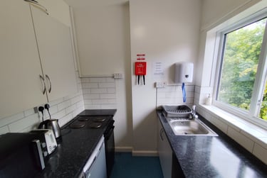 4 bed flat, Hull Road, York, YO105HA - Image 3