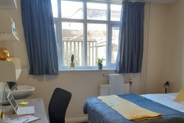 7 bed house, Hull Road, York, YO105HA - Image 2