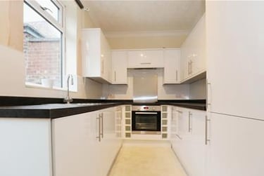 2 bed house, Harrison Street, Heworth, York, YO311DG - Image 3
