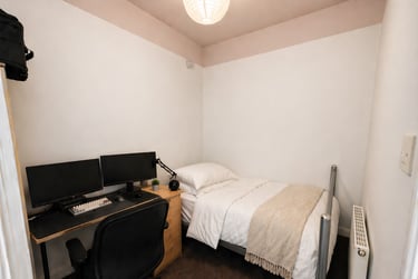 1 bed flat, Main Street, Fulford, York, YO104PJ - Image 2